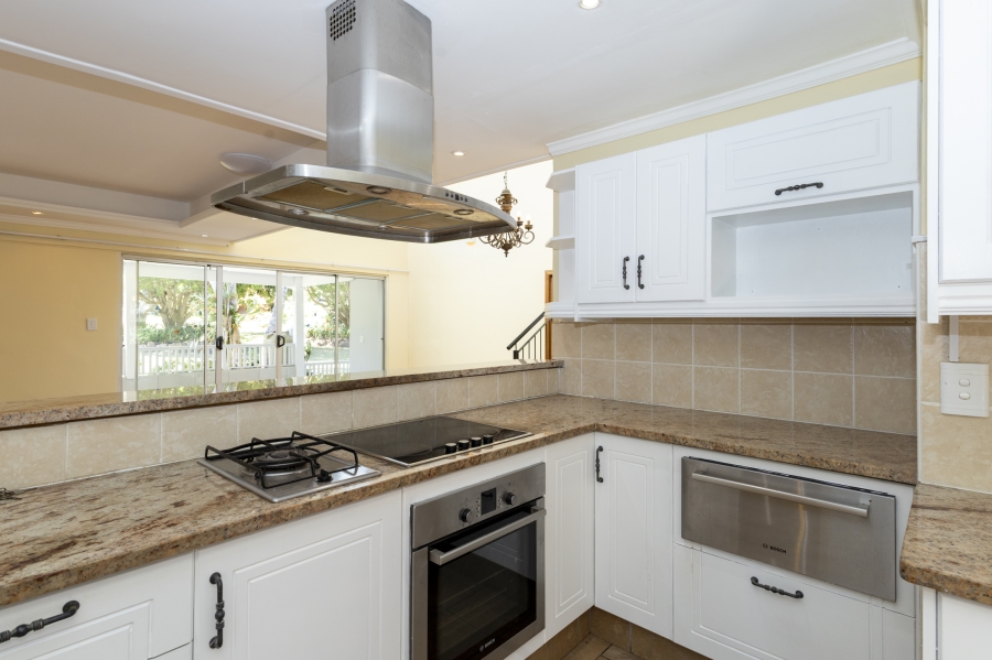 3 Bedroom Property for Sale in Seafield Eastern Cape